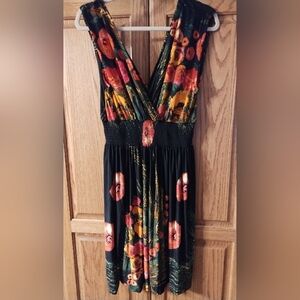 Black Tropical Floral Sleeveless Deep V-Neck Sleeveless Dress